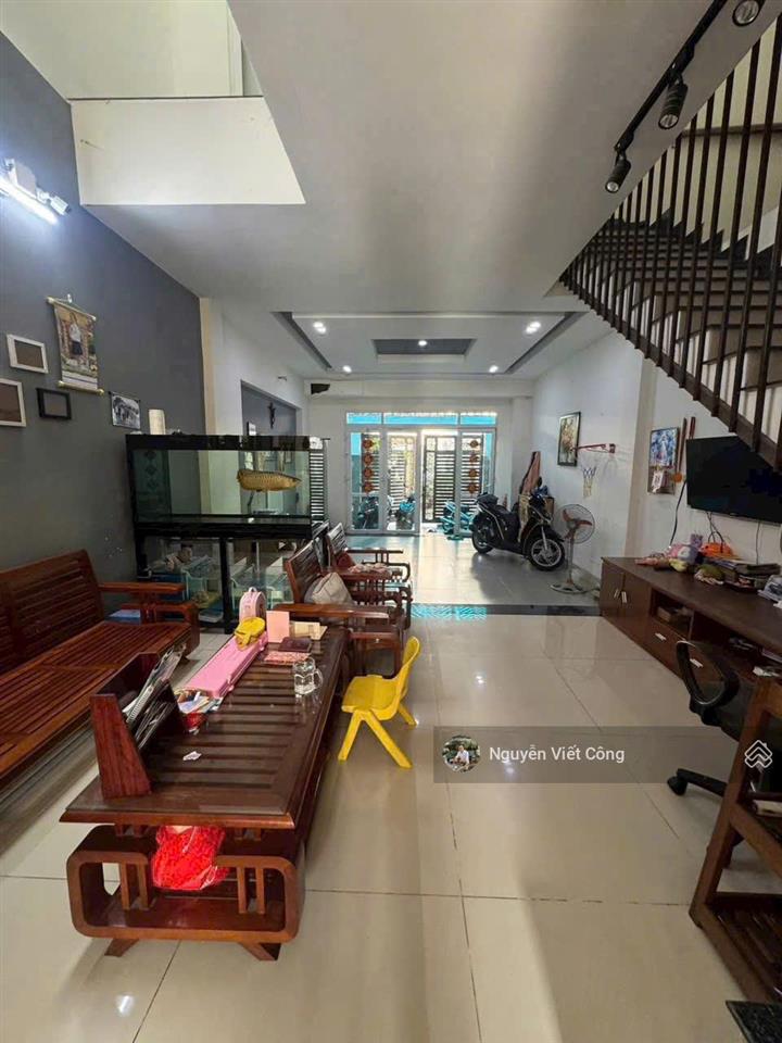 Bán nhà phố 3 tầng  (5x27m ~ 136m2)  gần gigamall  phạm văn đồng  đường số 37 hiệp bình chánh
