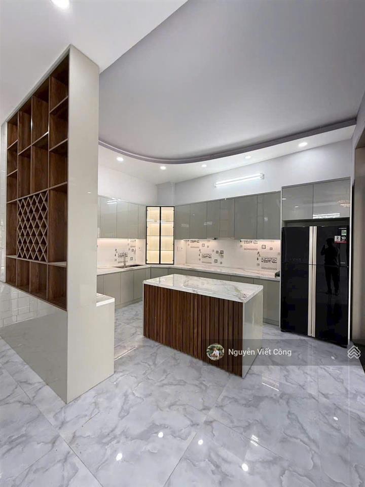 Nhà mới ngang khủng (8m x 10m)  ngay chợ hiệp bình  hiệp bình chánh. gần gigamall, đại học luật