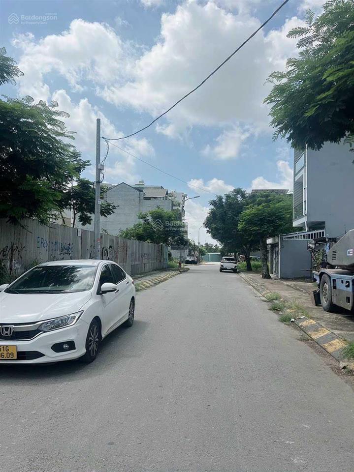 Ngộp bank! bán đất (4,5x25m~119m2) mặt tiền đường kdc lan phương tam bình, thủ đức  giá chỉ 9,3 tỷ