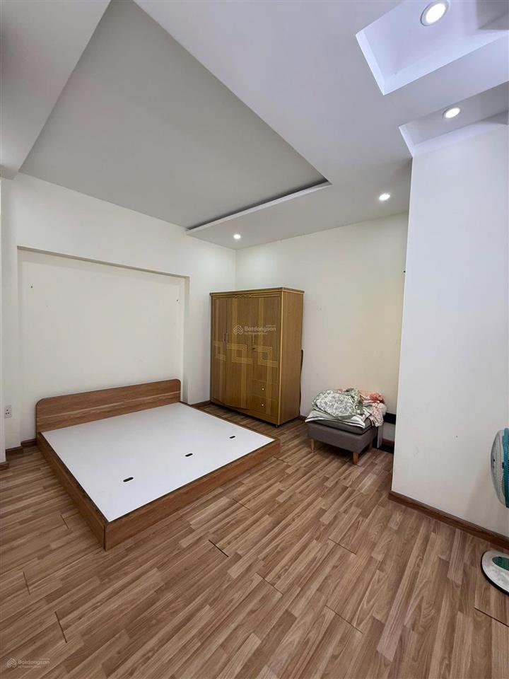 Bán nhà 3 tầng (4,5x12m) đường số 8. phường hiệp bình phước, thành phố thủ đức, tp hồ chí minh