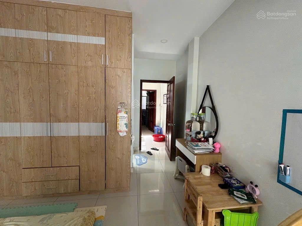 Bán nhà đẹp 1 trệt 2 lầu (4x15m) kế khu hồng long, phường hiệp bình, tp thủ đức