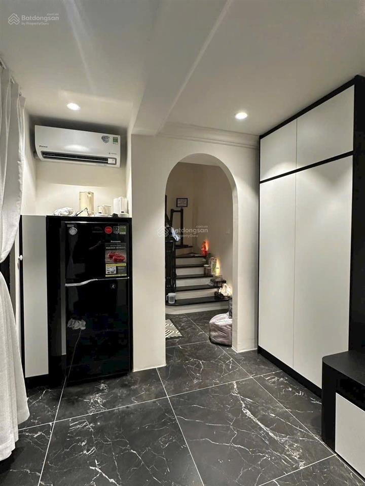 Bán nhà đẹp (8x16m) khu bên sông hiệp bình chánh thủ đức