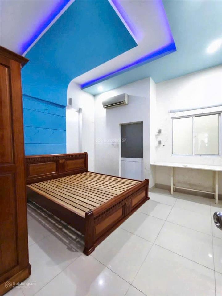 Cho thuê nhà 3 tầng đẹp hẻm xe hơi đường số đối diện vạn phúc, p. hiệp bình phước, thủ đức