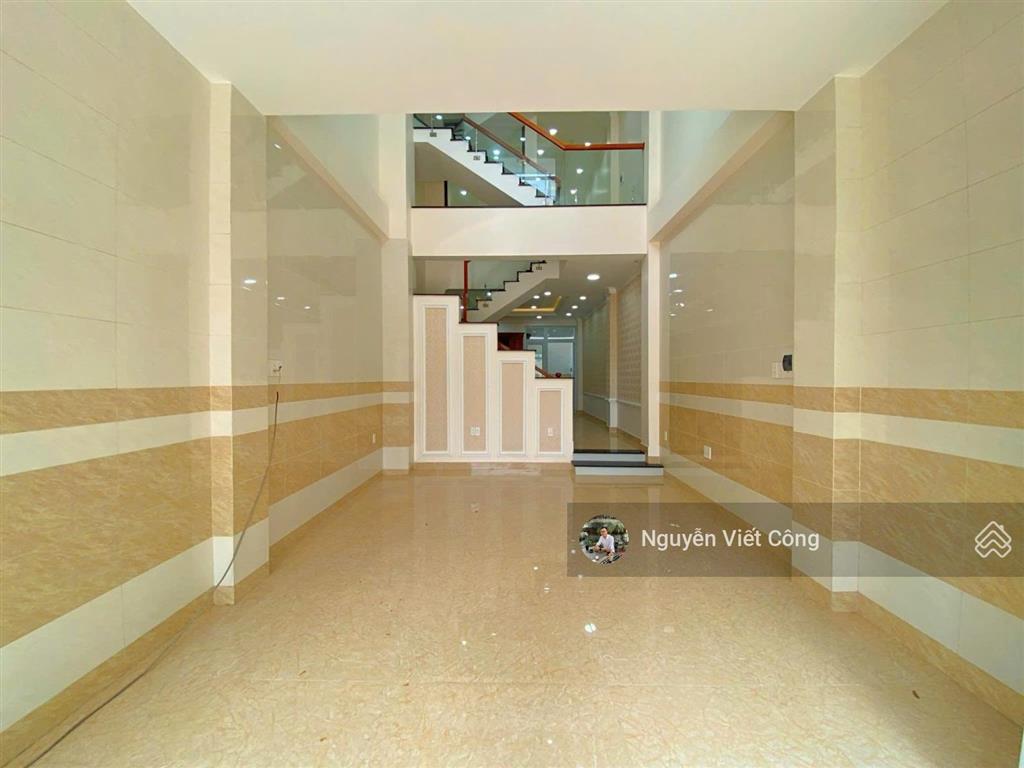 Nhà 3 tầng mới đẹp | hiệp bình phước | 4,1x20m | hẻm ô tô 6m | sát mặt tiền quốc lộ 13 | chỉ 6.3 tỷ