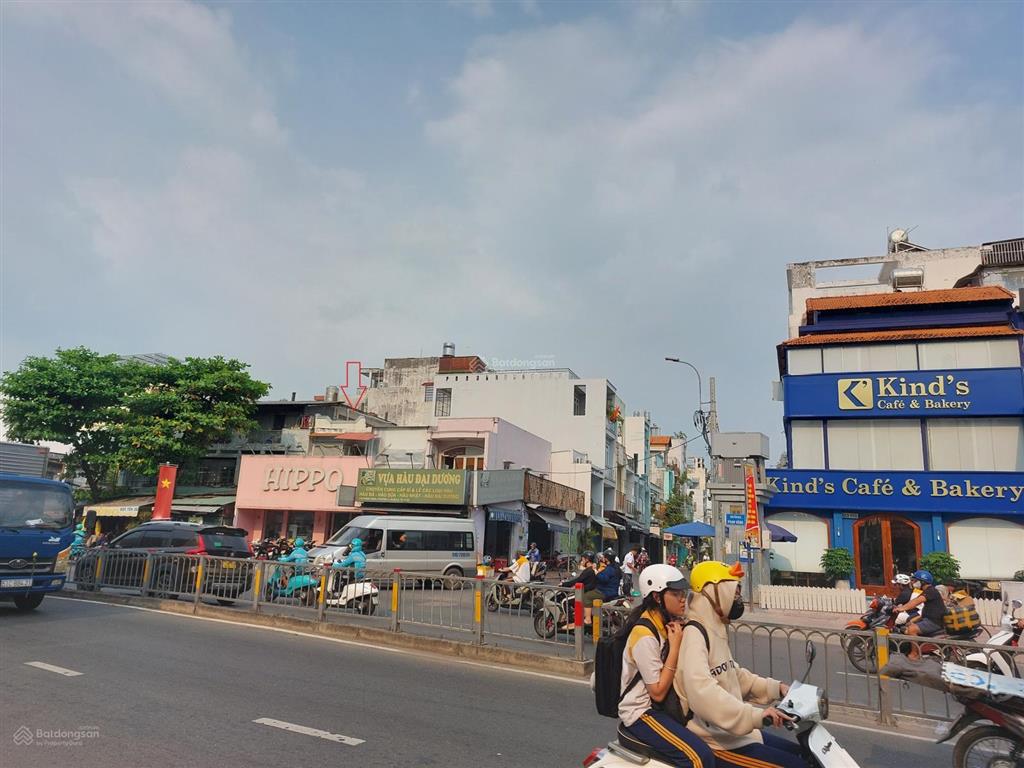 Nhà nguyên căn, mặt tiền đường phạm hùng (chánh hưng cũ).