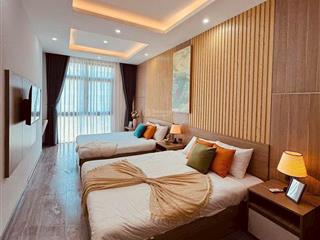 Bán căn shophouse grand world phú quốc sát bờ biển, 1t3l giá 12 tỷ/ căn