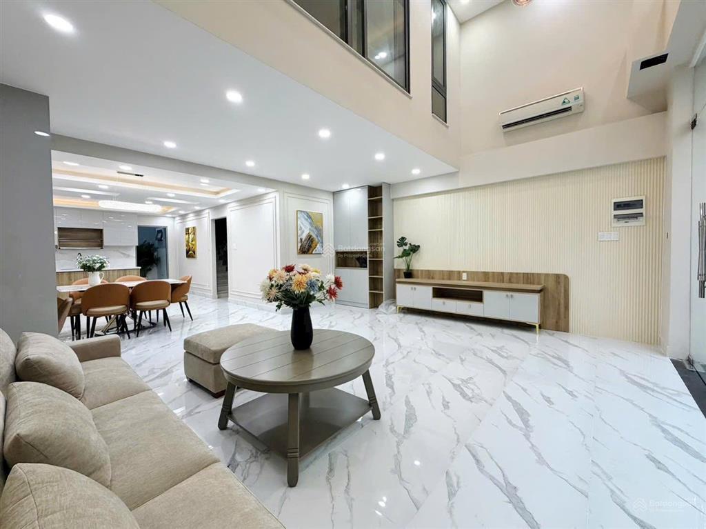 Bán nhà đẹp mới phạm viết chánh, q.1, 5 lầu thang máy, full nội thất hiện đại giá 29,5 tỷ tl