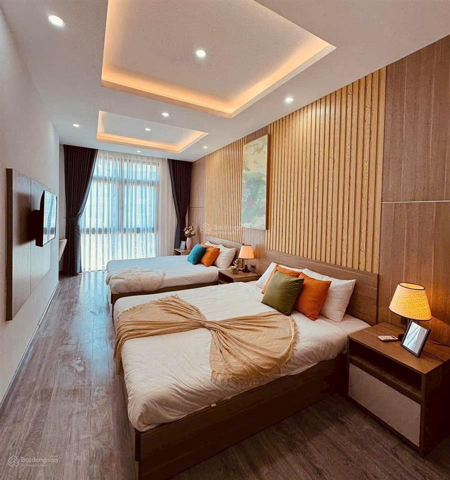 Bán căn shophouse grand world phú quốc sát bờ biển, 1t3l giá 12 tỷ/ căn