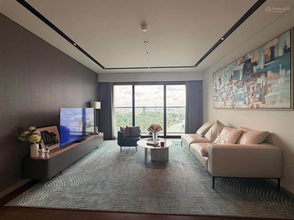 Bán 1 trong 4 căn hộ 2pn đẹp dự án the grand marina, căn góc 107,5 m2 full nội thất, chốt 42 tỷ