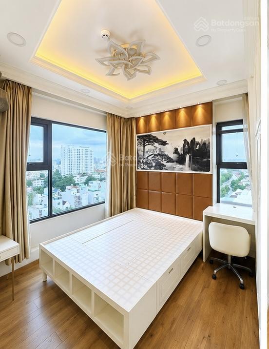 Cho thuê căn hộ 3 phòng ngủ flora novia nam long phạm văn đồng