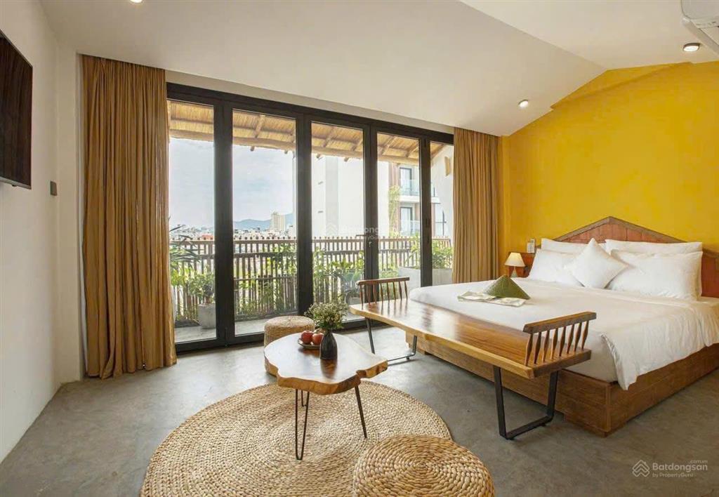 Siêu phẩm dòng tiền  boutique 2 mặt tiền sát phố cổ hội an