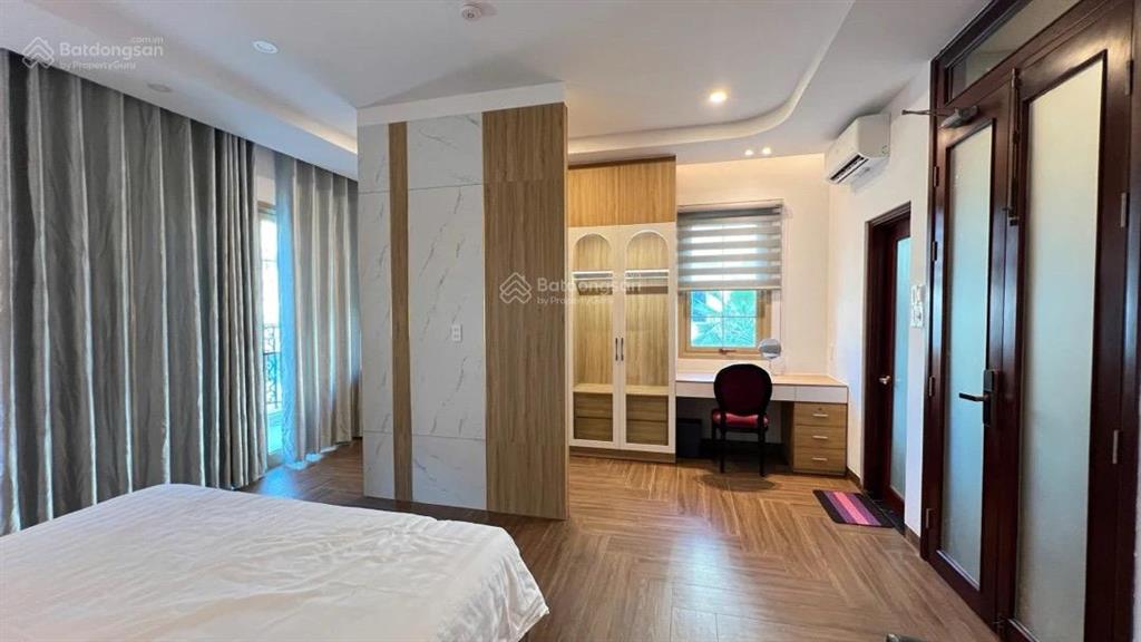 Bán gấp một số toà khách sạn boutiqie tại an thượng trung tâm phố tây đà nẵng cách biển 300m
