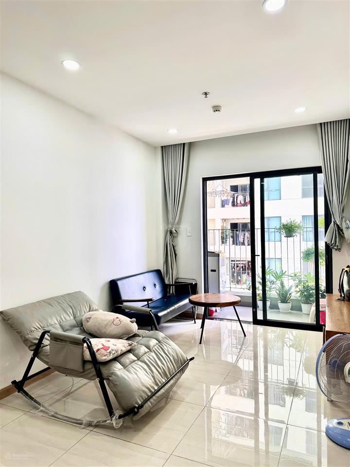 ( giá tốt) bán nhanh căn view hồ bơi tầng thấp bcons green view 2pn2wc giá 2ty099