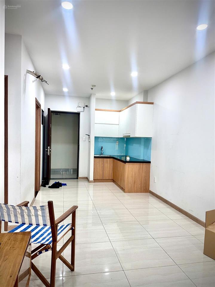 Bán nhanh căn 2pn/2wc bcons green view giá 2,1 tỷ tầng thấp view hồ bơi  0931 244 ***