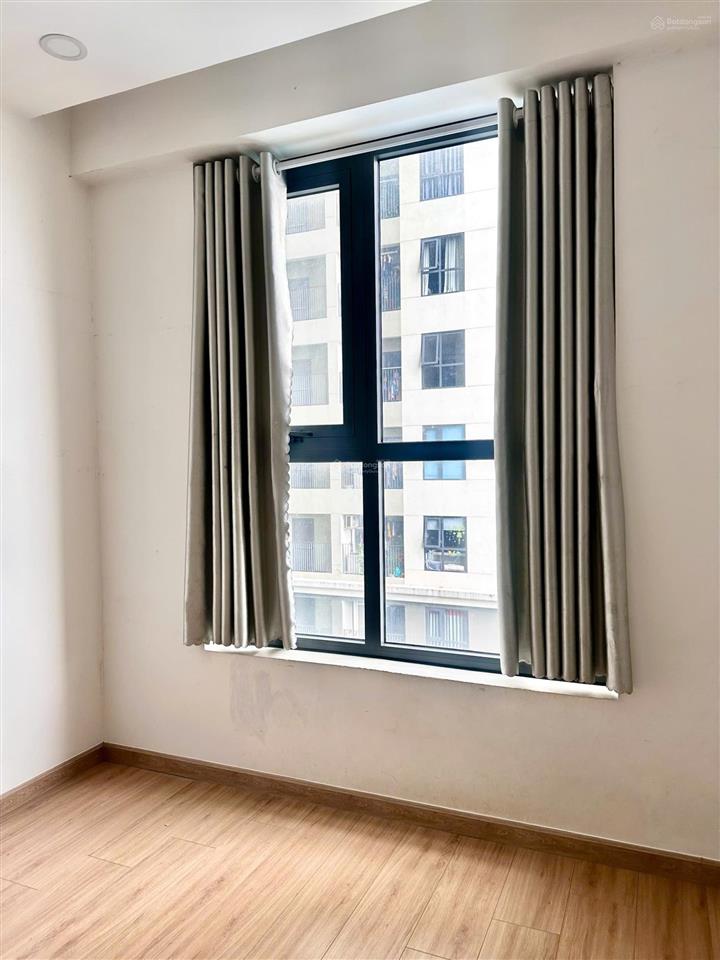 Bán nhanh căn 2pn/2wc bcons green view giá 2,1 tỷ tầng thấp view hồ bơi  0931 244 ***