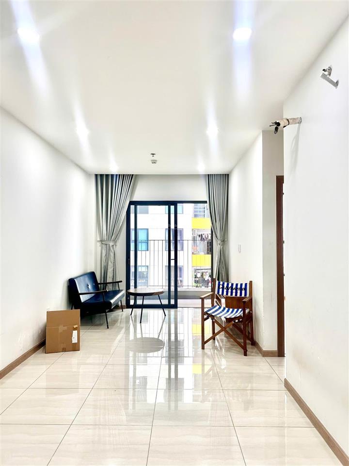 Bán nhanh căn 2pn/2wc bcons green view giá 2,1 tỷ tầng thấp view hồ bơi  0931 244 ***