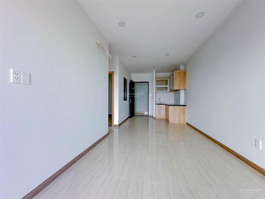 Cần bán bcons plaza 2pn 2wc giá 2,199 tỷ bao sang tên  0931 244 ***