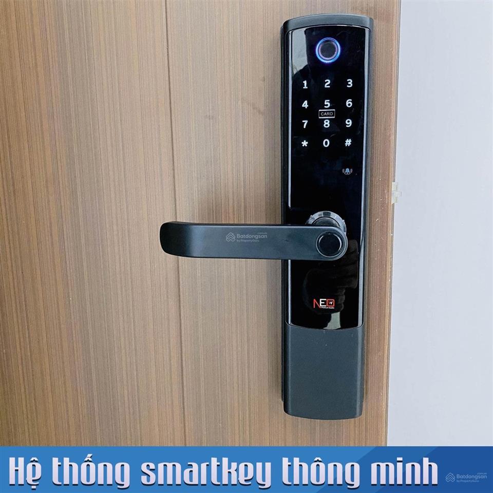 Cần bán bcons plaza 2pn 2wc giá 2,199 tỷ bao sang tên  0931 244 ***