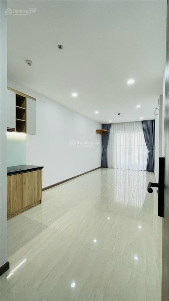 Cần bán bcons plaza 2pn 2wc giá 2,199 tỷ bao sang tên  0931 244 ***