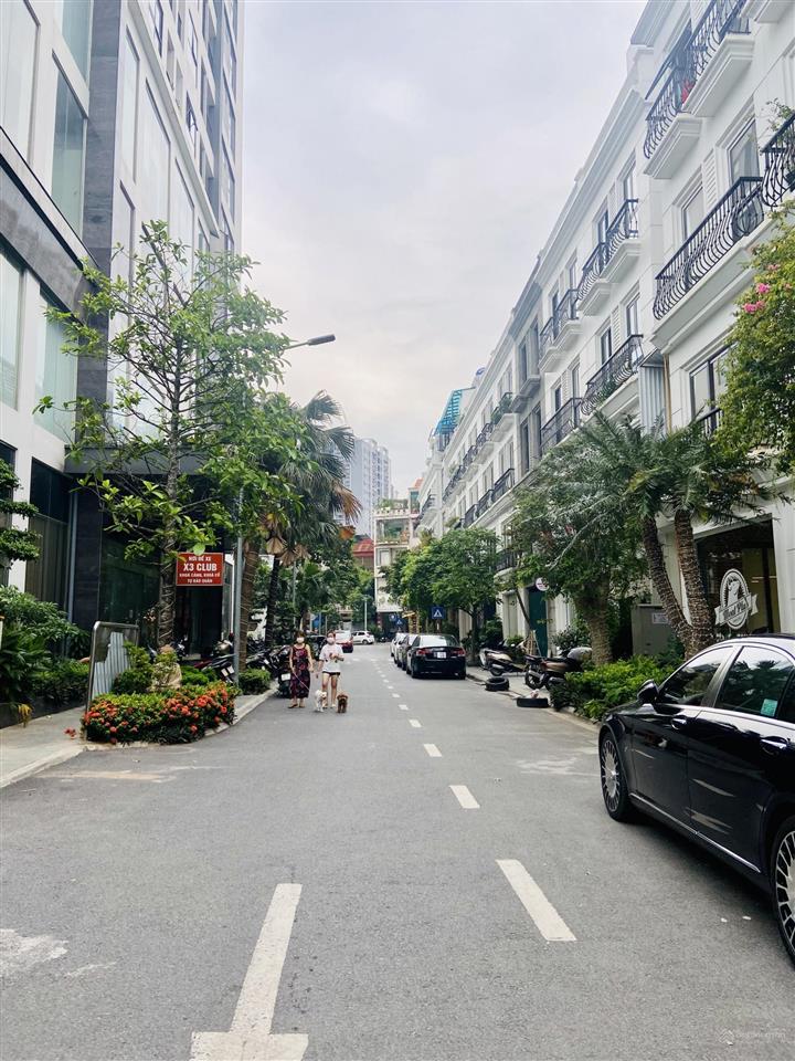 Gấp giảm 1 tỉ! bán nhà phân lô nguyễn sơn. ngõ 158 kinh doanh đỉnh. 80m. 27,5 tỉ. 0943 827 ***