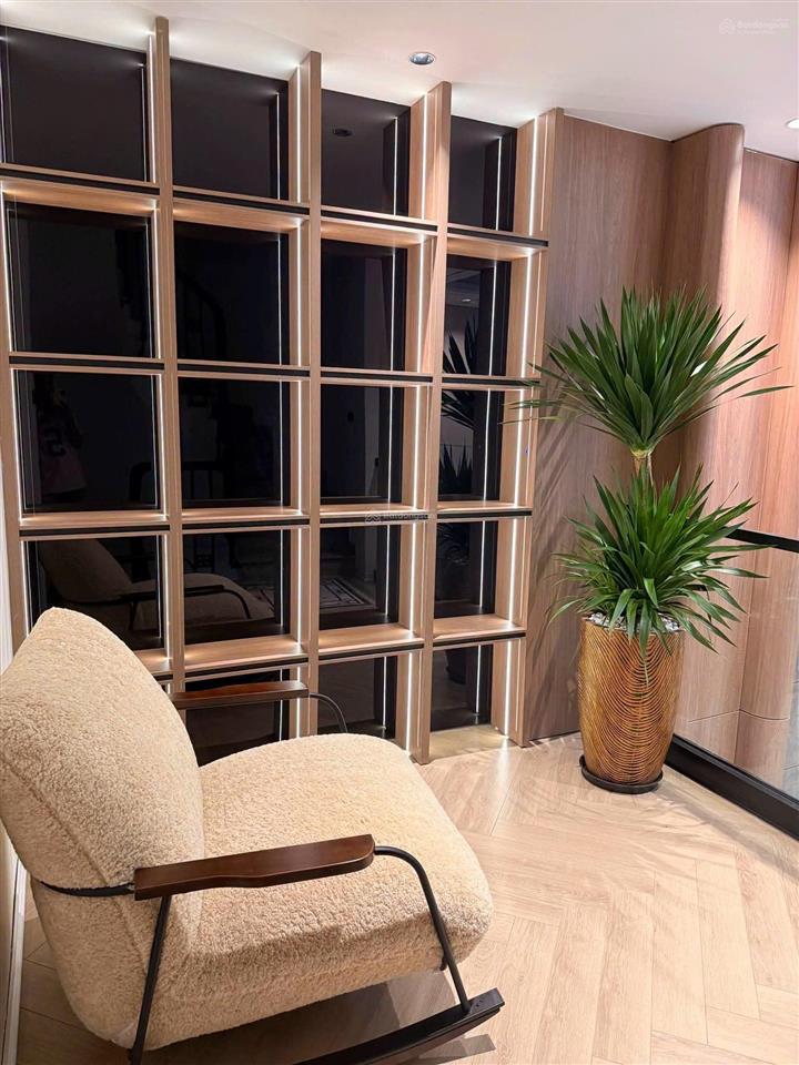 Bán nhà đẹp 6 tầng thang máy khu quân đội a38 tư đình gần lâm hạ, cầu thđ. 65m. 19 tỉ. 0943 827 ***