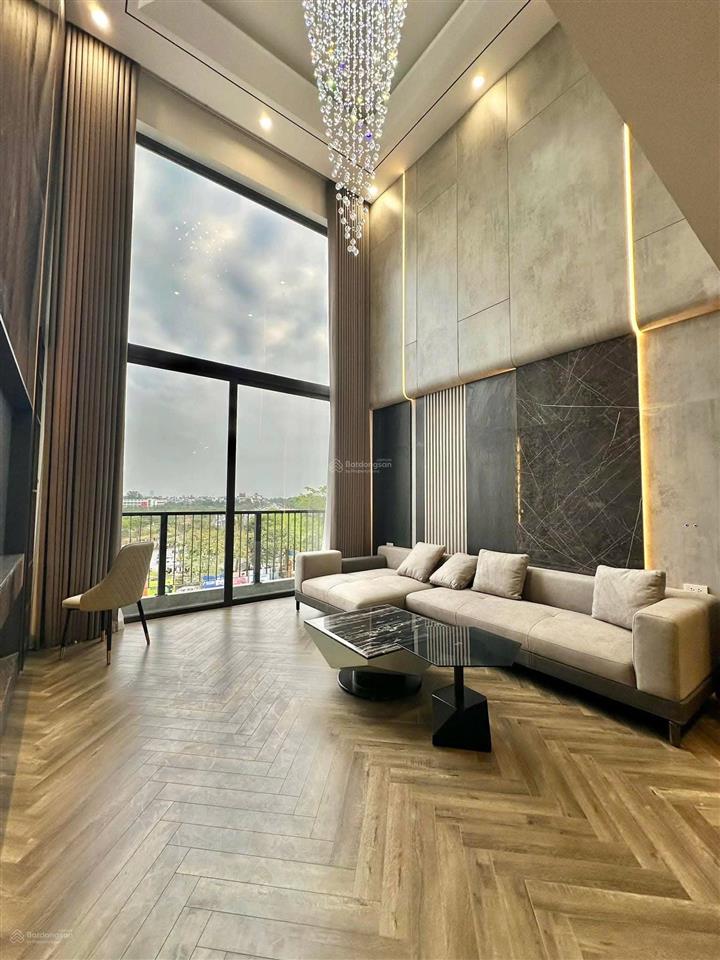 Bán nhà đẹp 7 tầng phố hồng tiến view cầu trần hưng đạo. 60m ngõ 2 ô tô tránh. 26 tỉ. 0943 827 ***
