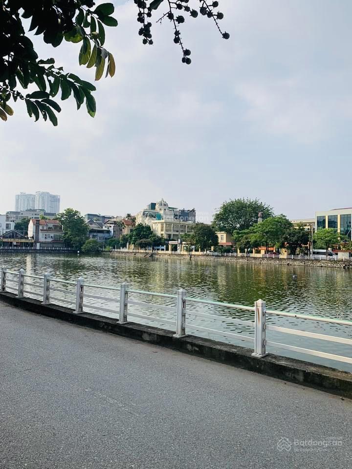 Chủ f0 bán đất phố hồng tiến thông hồ bồ đề. 50m 7 tỉ. ko quy hoạch. 3 nhà ra mặt phố. 0943 827 ***