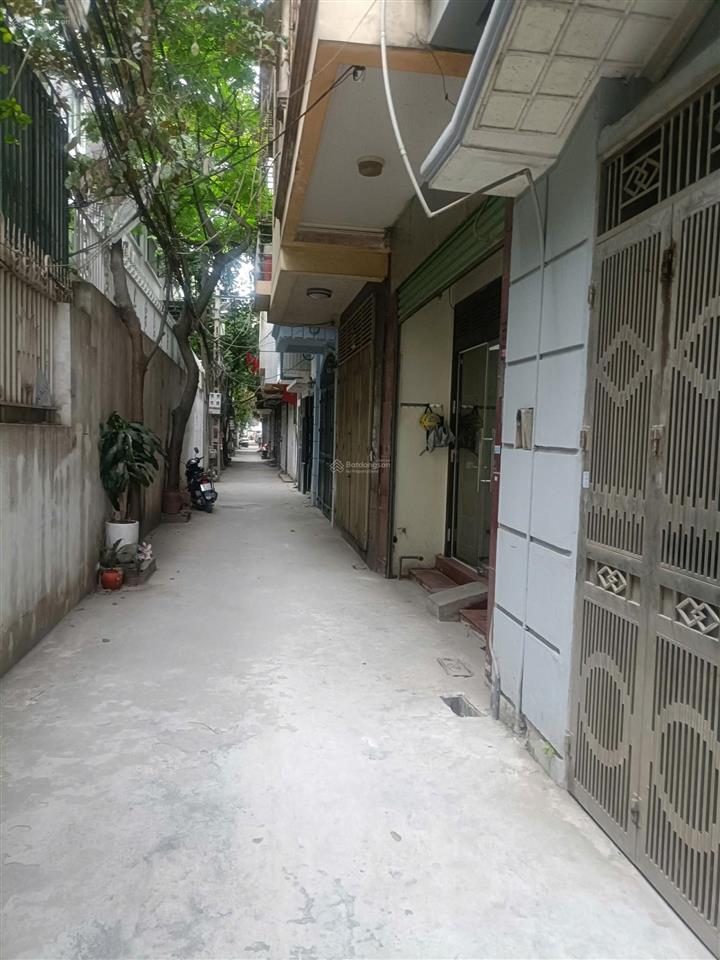 Cho thuê nhà riêng ngõ 80 ngụy như kom tum, bên cạnh khu biệt thự imperia 20 triệu/ tháng