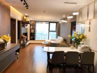 Gia đình tôi cho thuê căn 2 ngủ quận hoàng mai tại eco lake view 32 đại từ  đại kim đủ đồ 10 triệu