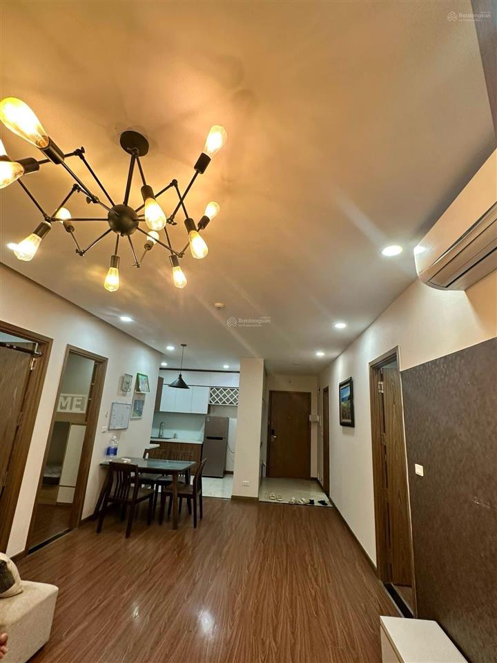 Gia đình tôi cho thuê căn 2 ngủ quận hoàng mai tại eco lake view 32 đại từ  đại kim đủ đồ 10 triệu