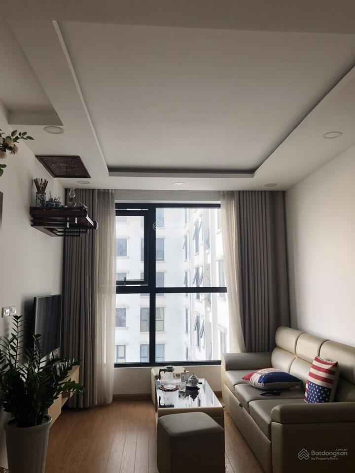Chính chủ em cần cho thuê căn 2 ngủ tại eco lake view 32 đại từ quận hoàng mai giá chỉ 9 triệu!
