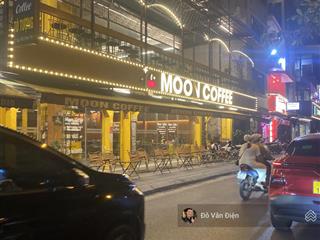 Cho thuê mặt phố nguyễn văn cừ làm showroom, ngân hàng,... dt 600m, mặt tiền 15m, giá thuê 80 triệu