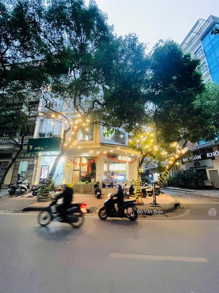Cho thuê nhà phố ngụy như kon tum 60m2, mặt tiền 5,5m, giá thuê 25tr,  em kẻo lỡ mặt bằng