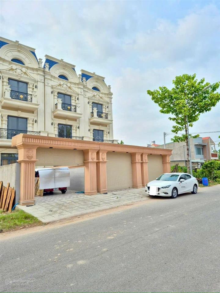 Nhà 1 trệt 2 lầu mặt tiền an thạnh giá 5,5ty