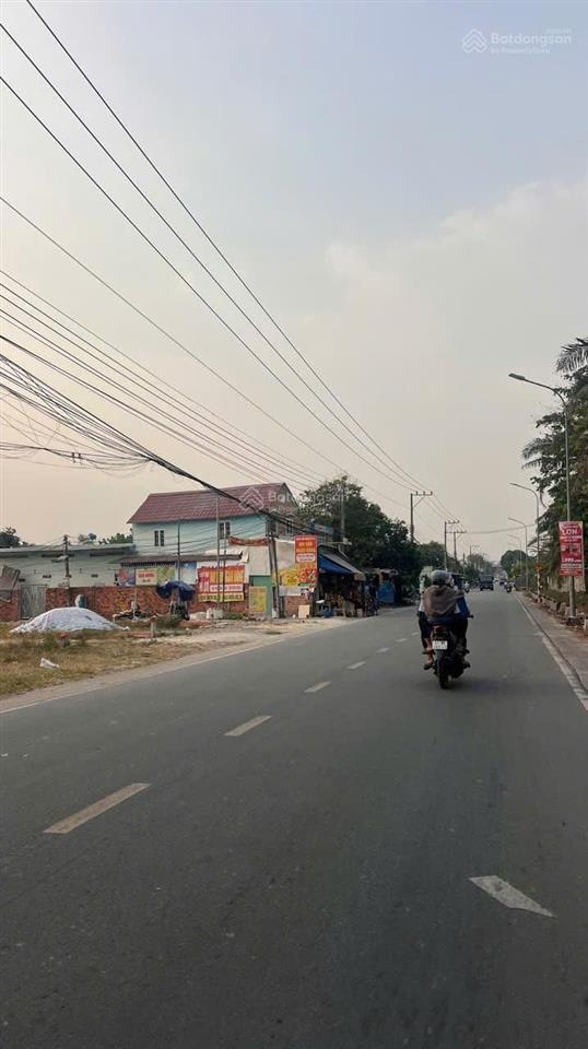Nhà 6,5*22,5m gần ngay đường nhựa và trung tâm lái thiêu