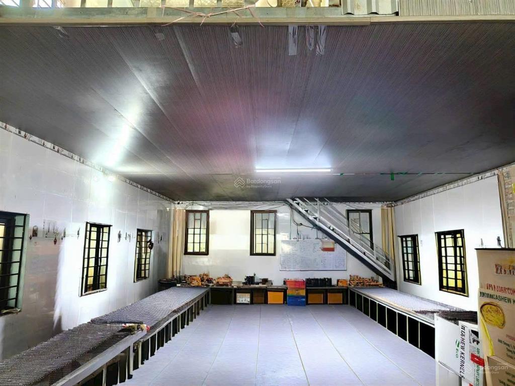 Nhà 6,5*22,5m gần ngay đường nhựa và trung tâm lái thiêu