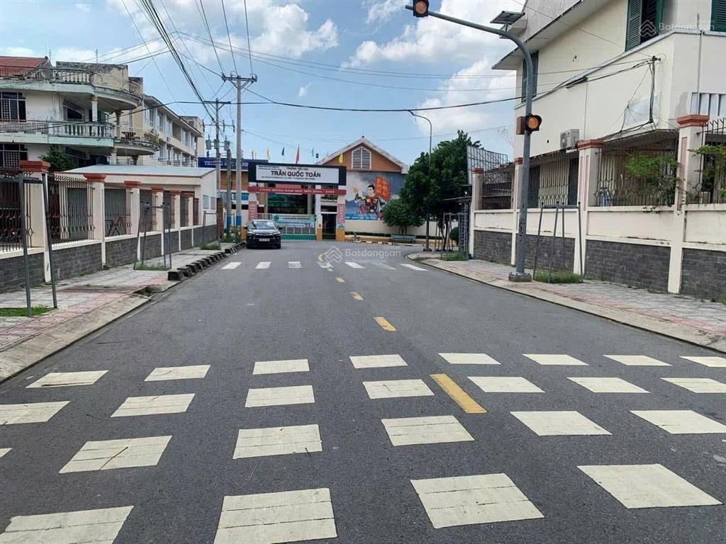 Đất trung tâm lái thiêu 105m2 nở hậu đẹp  0909 036 ***
