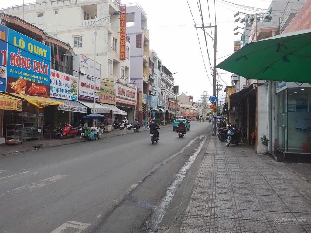 Nhà trung tâm lái thiêu giá 2,29tỷ