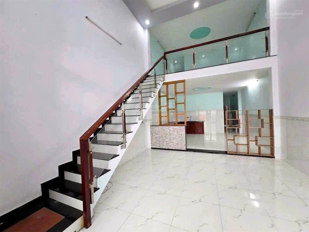 Nhà trung tâm lái thiêu giá 2,29tỷ