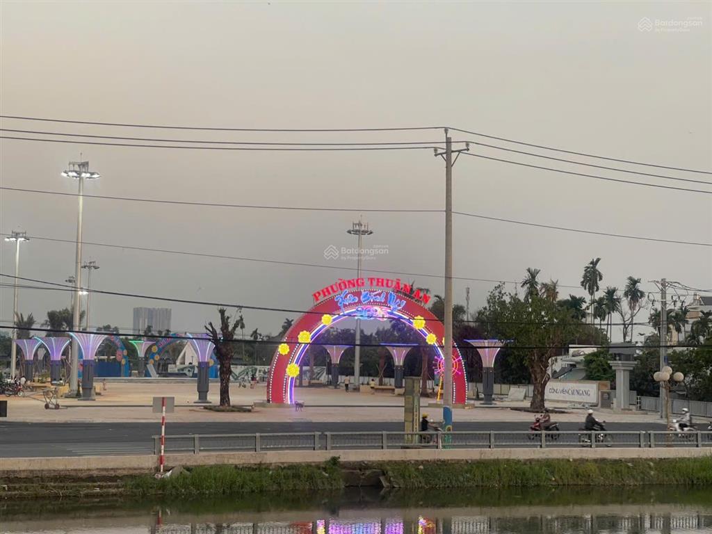 Lô đất xây nhà lý tưởng gần công viên thuận an