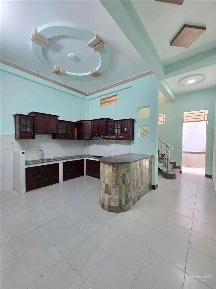 Nhà mặt tiền kinh doanh đường thủ khoa huân ngã 4 hòa lân ql13