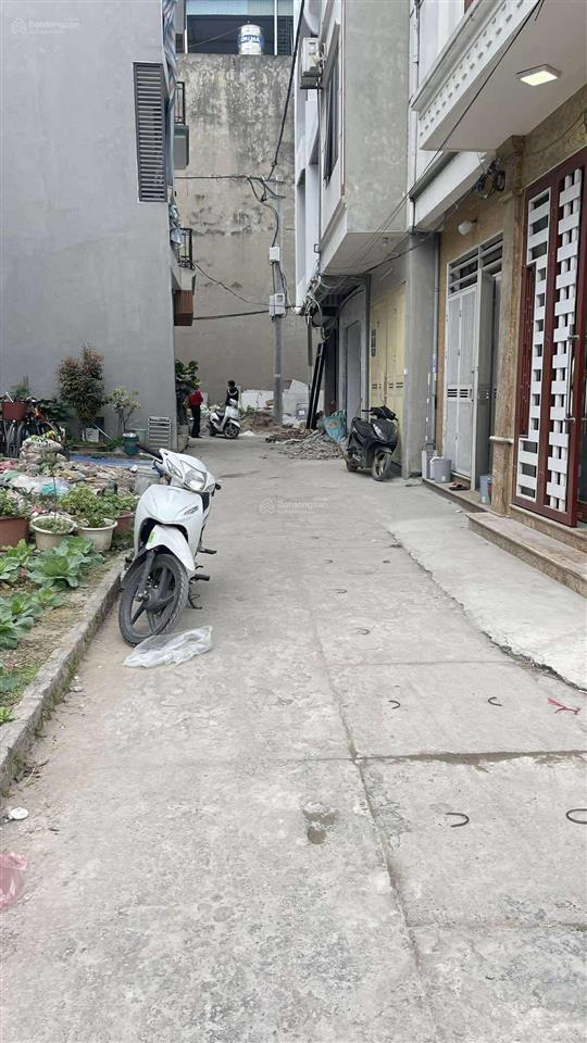 Bán lô đất 33.5 m2 ngô xuân quảng, trâu quỳ, gia lâm