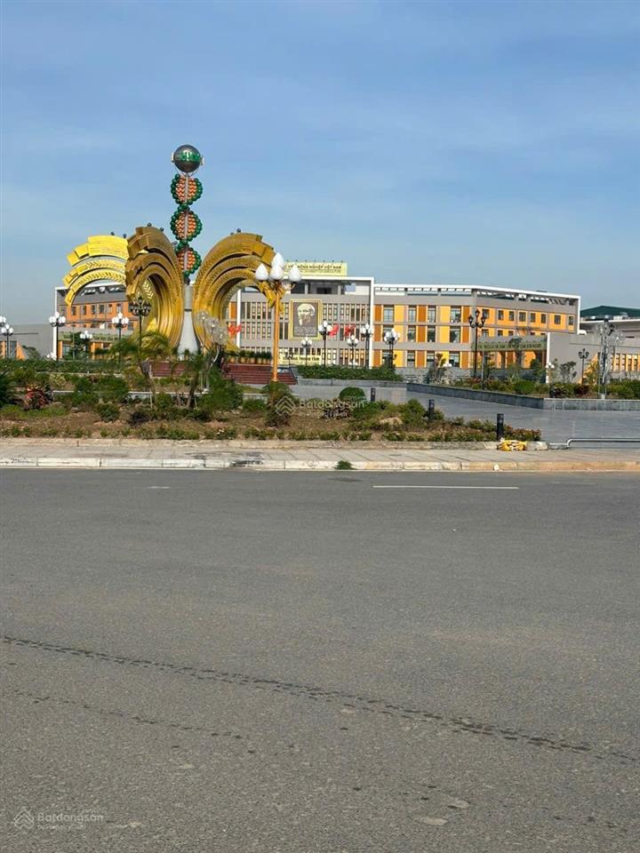 Bán đất 45,5m2 trong ngõ tại tdp cửu việt