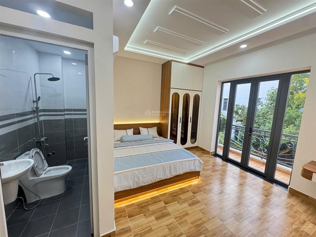 Bán nhà khu osaka thạnh xuân 52, dt 54m2, 4pn, đường lớn 12m, nhà full nội thất