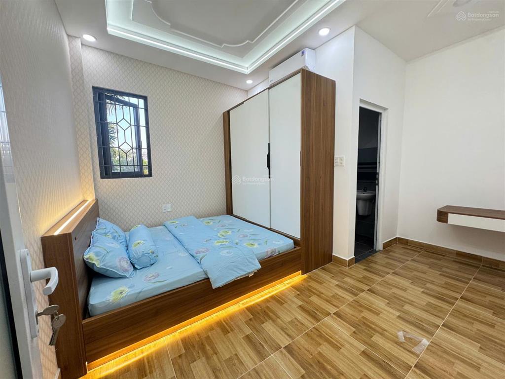 Bán nhà khu osaka thạnh xuân 52, dt 54m2, 4pn, đường lớn 12m, nhà full nội thất