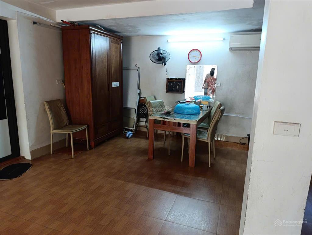 Cho thuê biệt thự 4 tầng  vị trí đẹp đông anh, gần kcn bắc thăng long