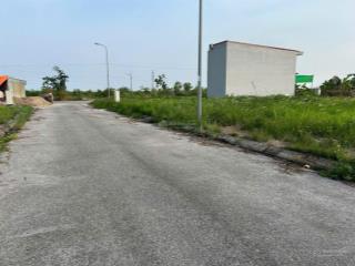 Lô đất tđc tràng cát. diện tích 40m2. vỉa hè 3m. đất không lỗi gì