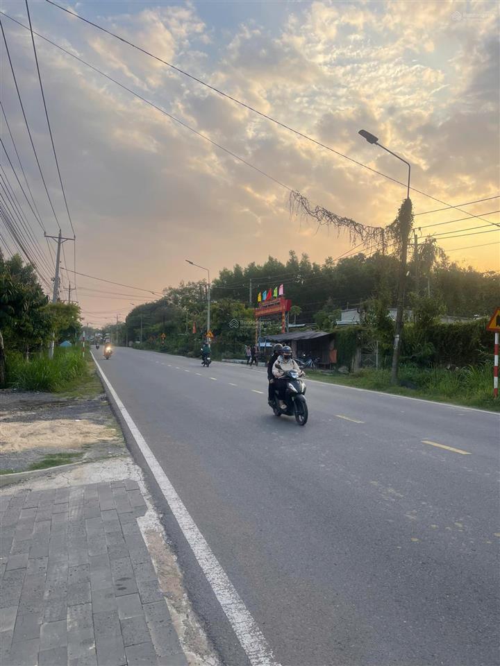 Bán đất 2600m2 mặt tiền kinh doanh đường dt 768 (x. trị an) chỉ 11 tỉ