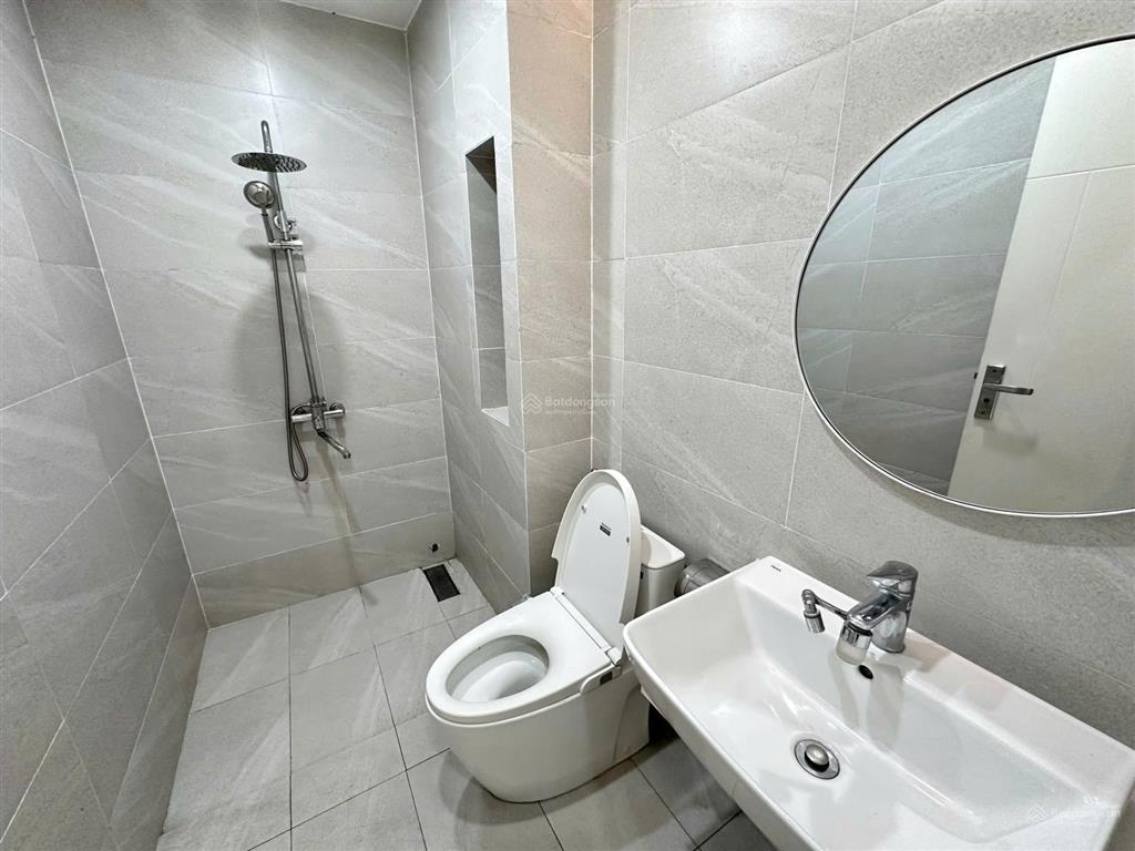 Bán gấp căn biệt thự thăng long 150m2 ngang 7m đ.16m hướng đông nam  3tầng full nội thất cao cấp