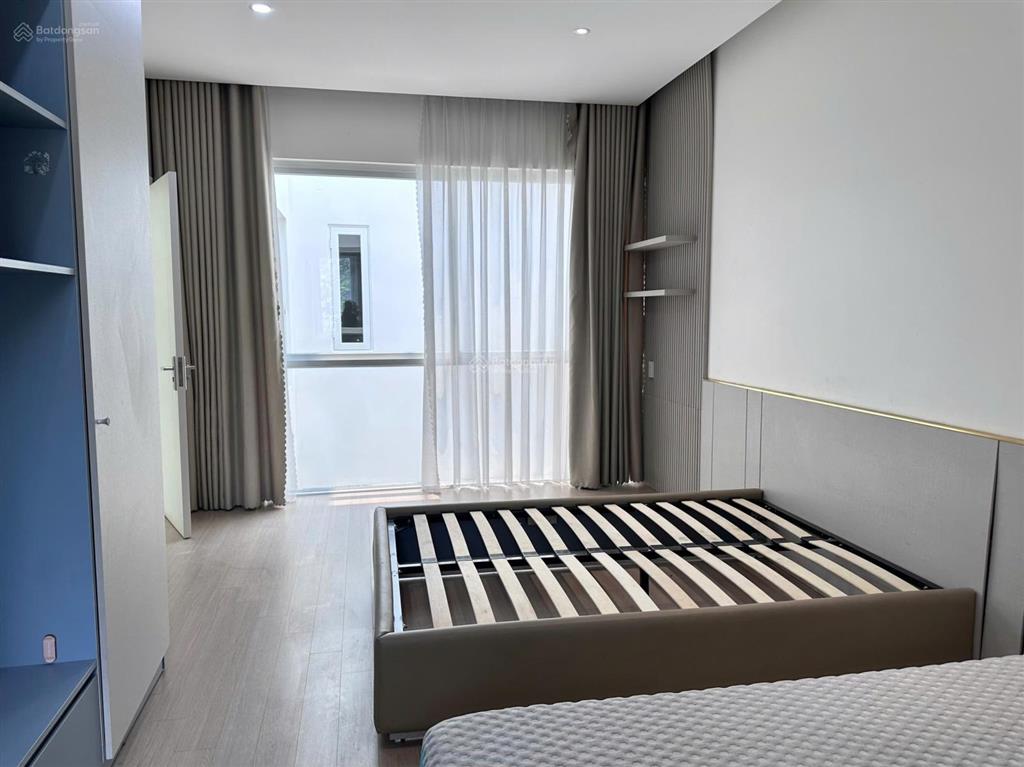 Bán gấp căn biệt thự thăng long 150m2 ngang 7m đ.16m hướng đông nam  3tầng full nội thất cao cấp